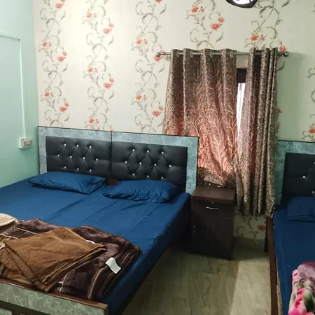Shri Balaji Homestay Varanasi Exterior photo